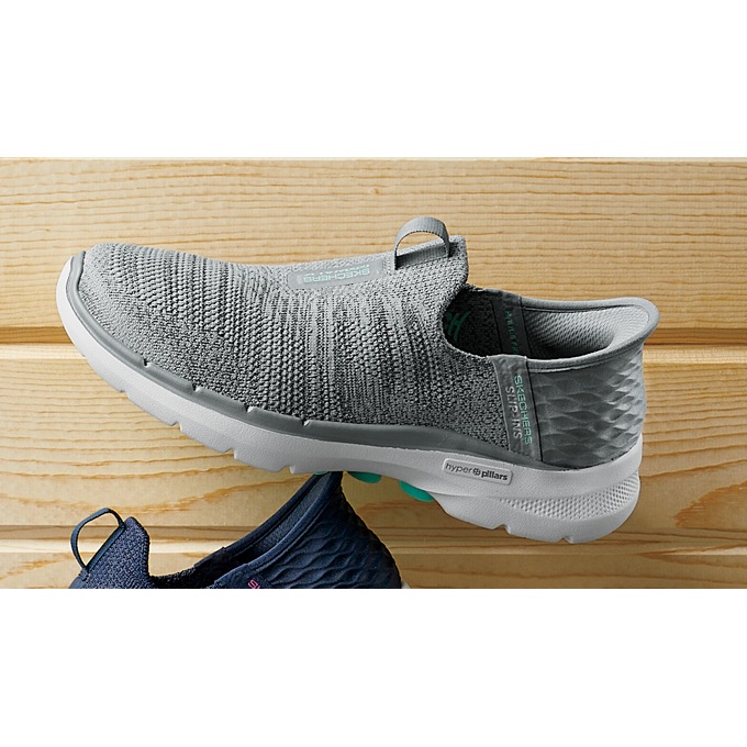 Skechers Women's Hands Free Slip-ins Go Walk 6-Fabulous View