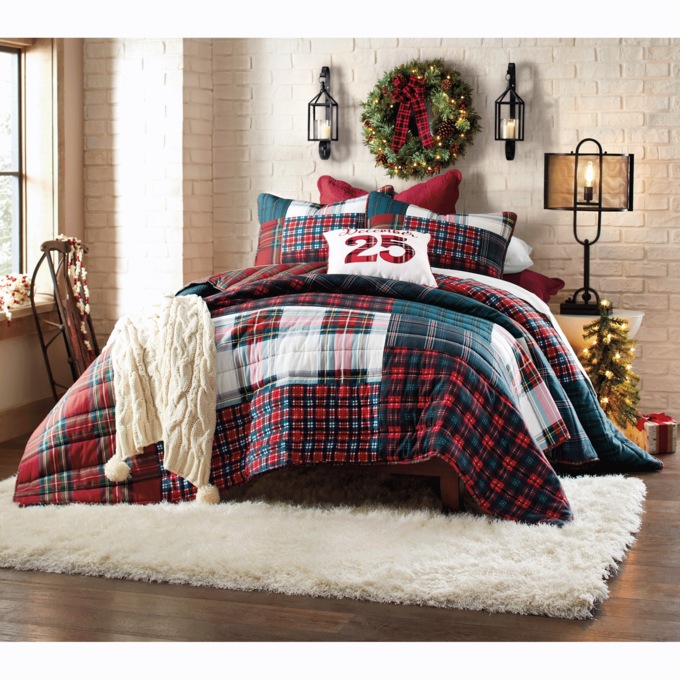 Bennie Plaid Oversized Quilt, , large