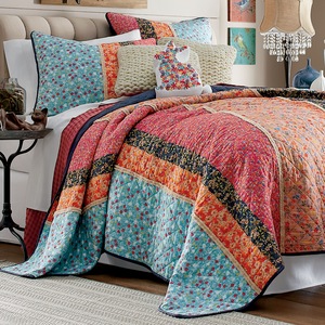 Sadie Oversized Quilt, , large