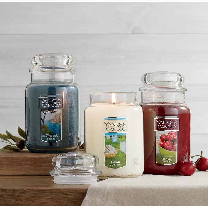 Yankee Candles Country Door