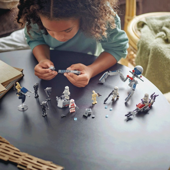 LEGO Star Wars Clone Trooper & Battle Droid Battle Pack, , large