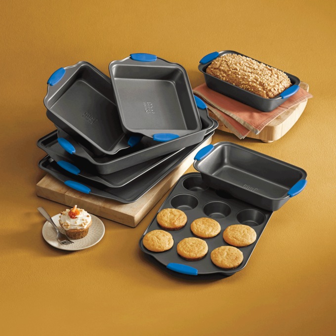 Chef Tested 8-Piece Bakeware Set with Silicone Handles, , large