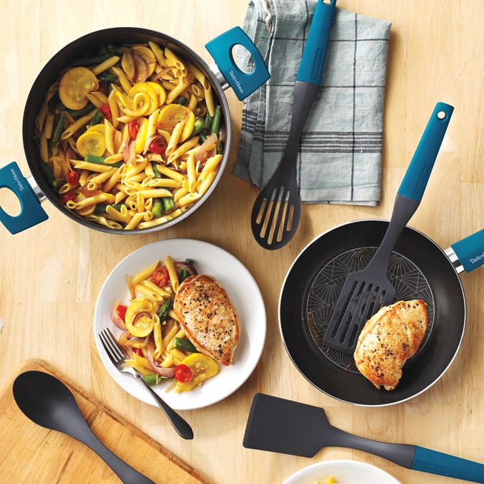 Taste of Home 8-Piece Nonstick Aluminum Cookware Set, , large