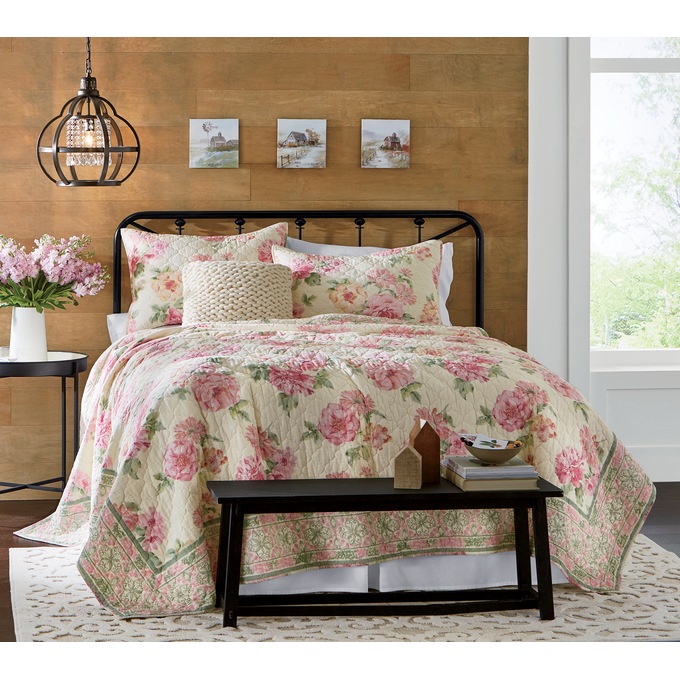 Blushing Blooms Oversized Quilt, , large