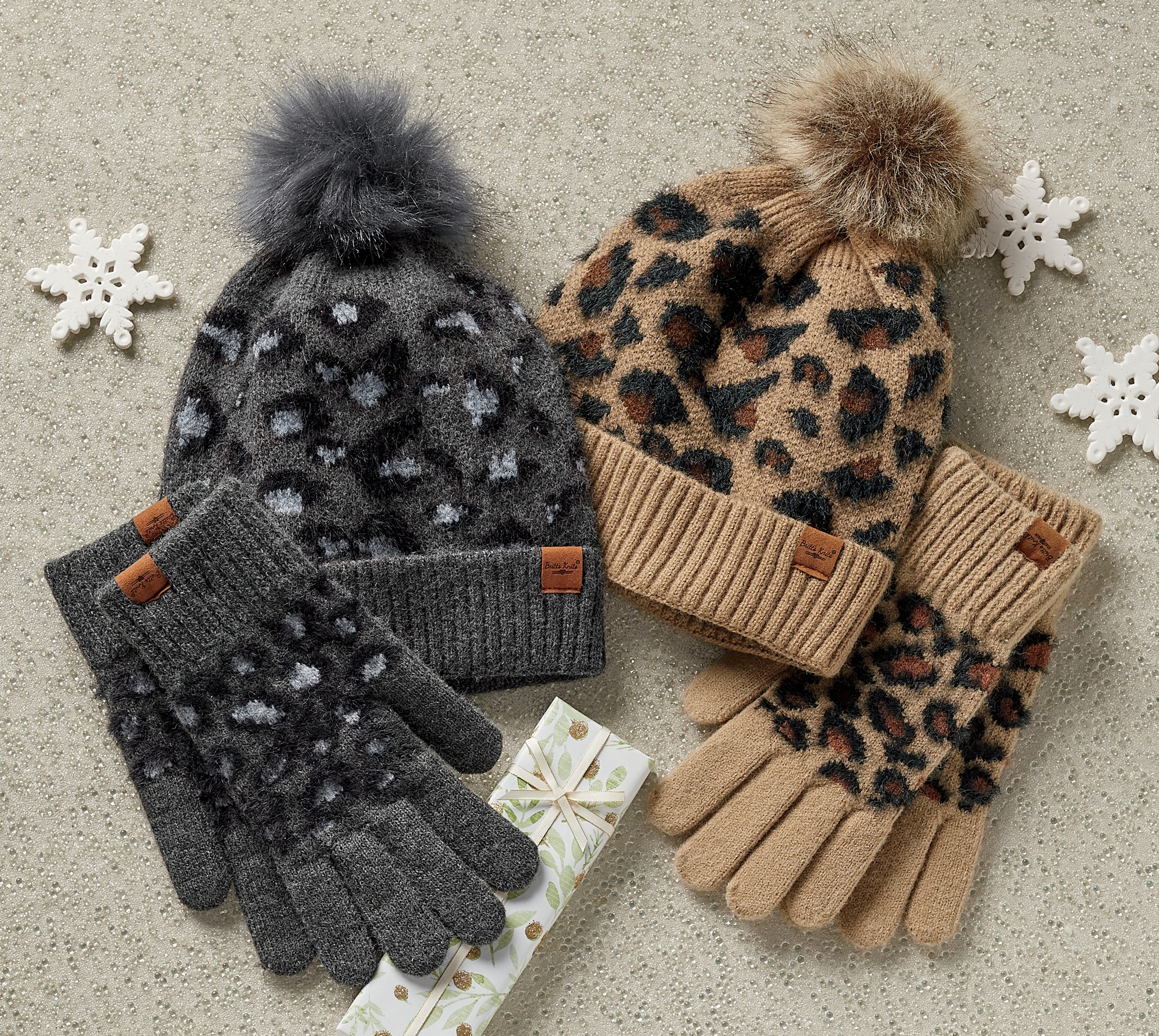 snow gloves and hat