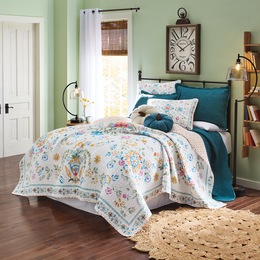 Izzy Oversized Colorful Floral Quilt, , large