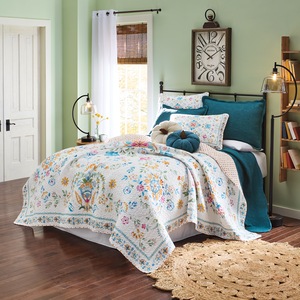 Izzy Oversized Colorful Floral Quilt, , large