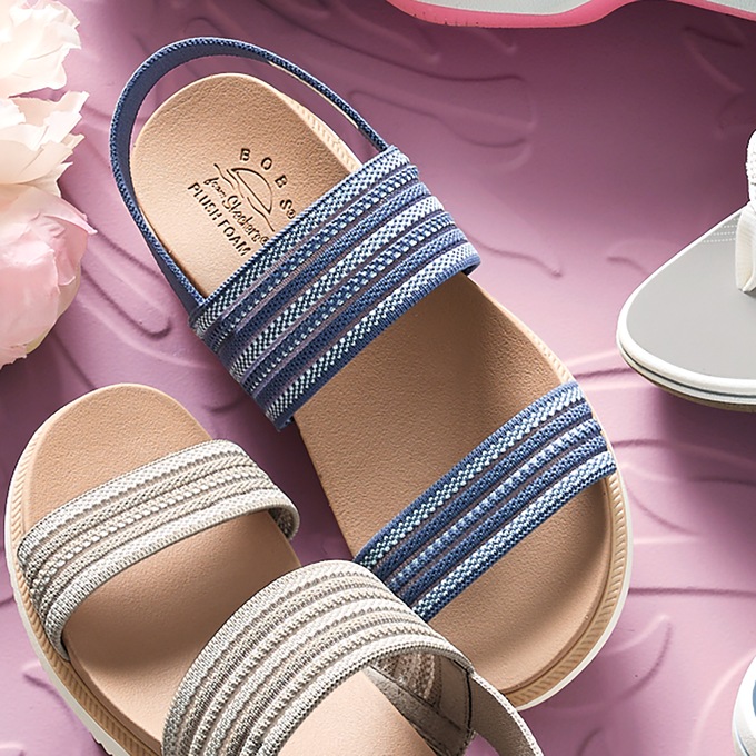 Skechers Women's Desert Kiss Low Sandal, , large