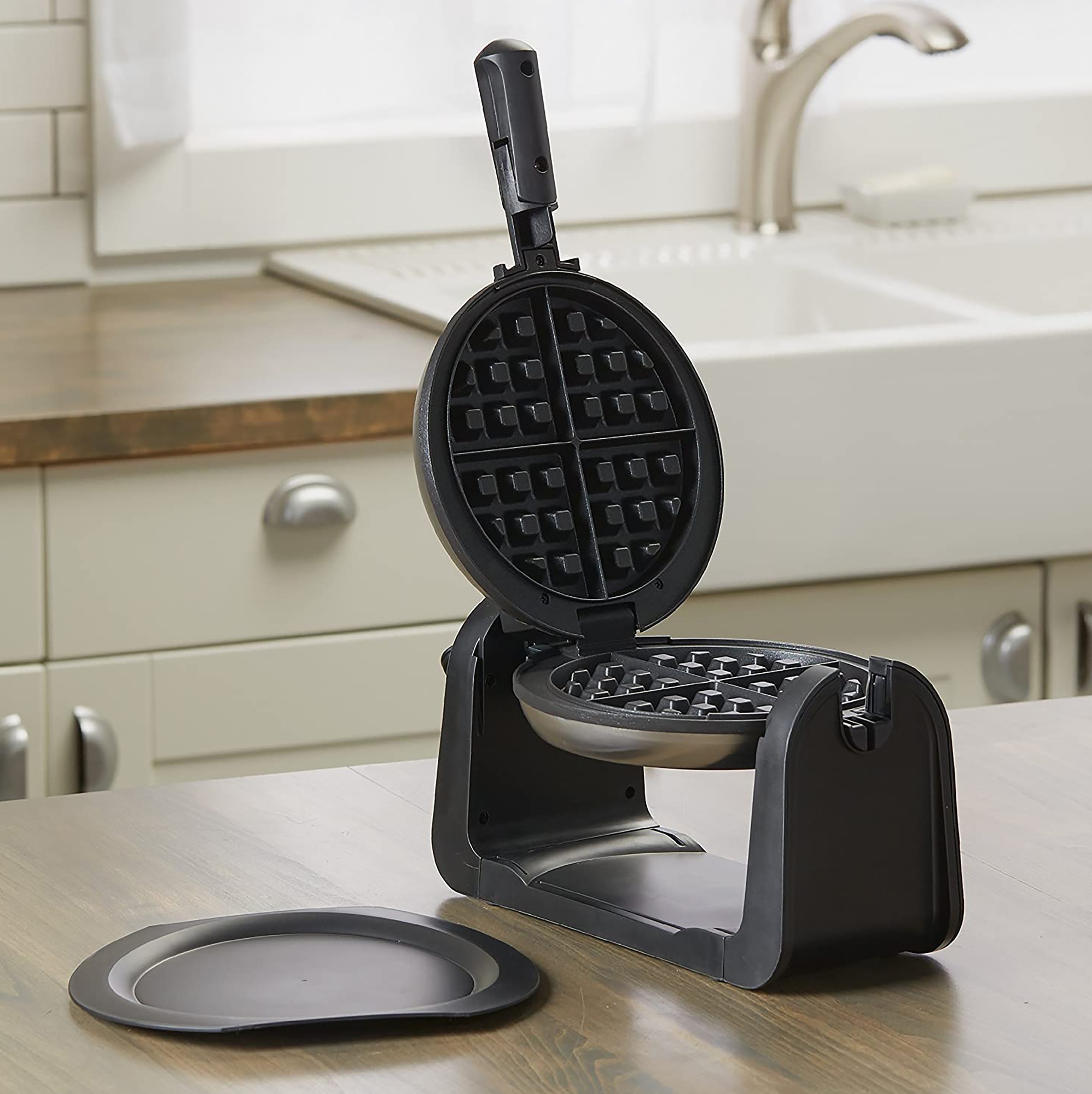 waffle maker rotating