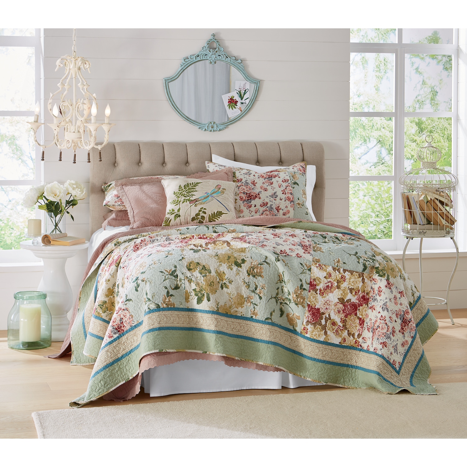 Maggie Oversized Quilt Country Door