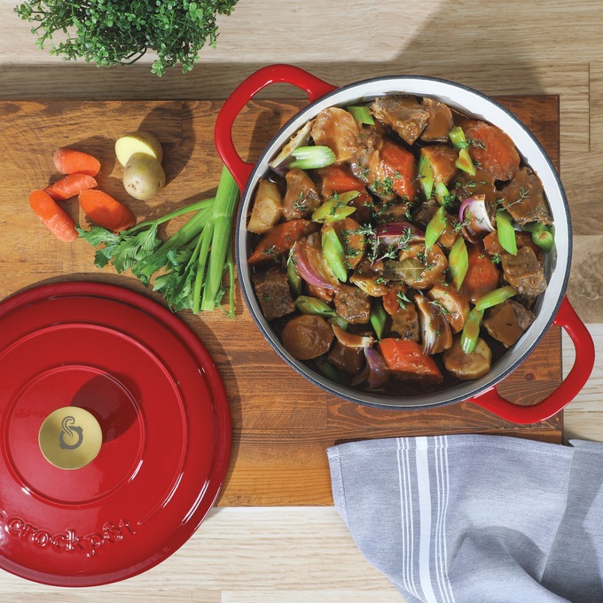 Crock Pot Artisan 6-qt. Enameled Cast Iron Dutch Oven with Lid, Gradient Red, large