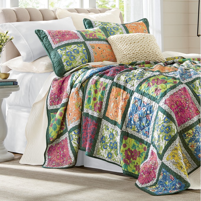 Isla Oversized Quilt, , large