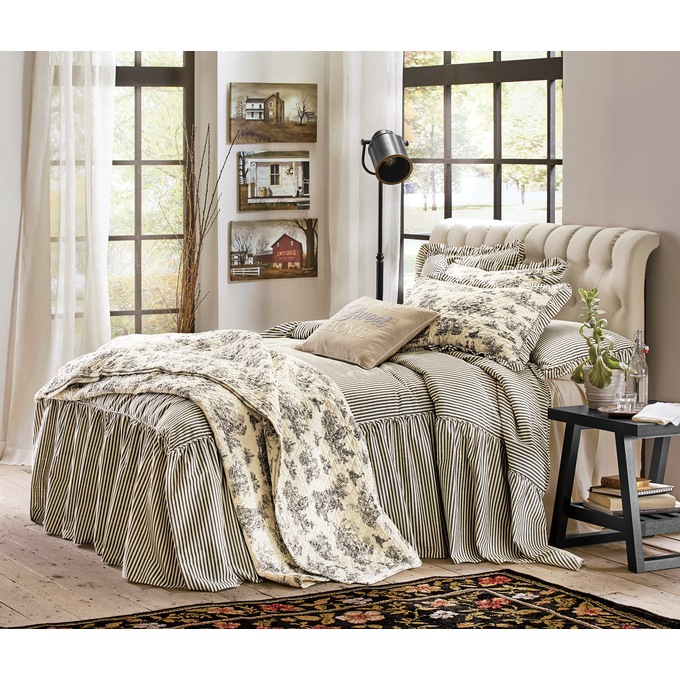 Toile Quilt Country Door
