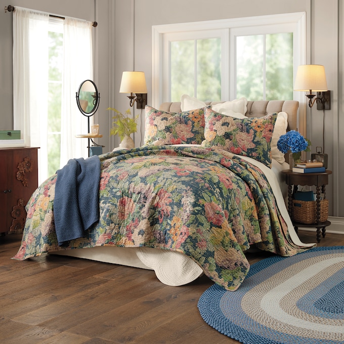 Meadowlake Oversized Quilt and Sham, , large
