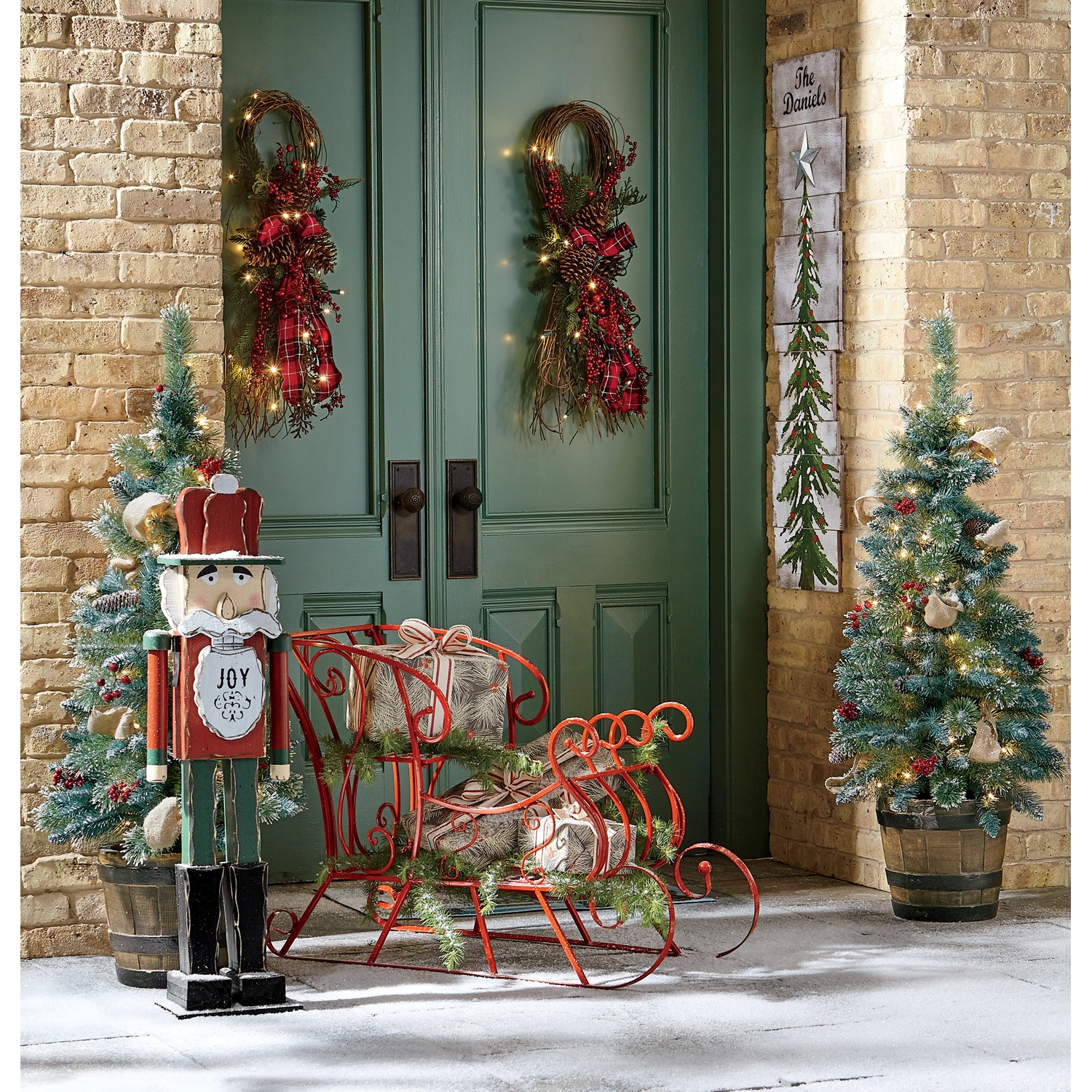 Holiday Sleigh Country Door