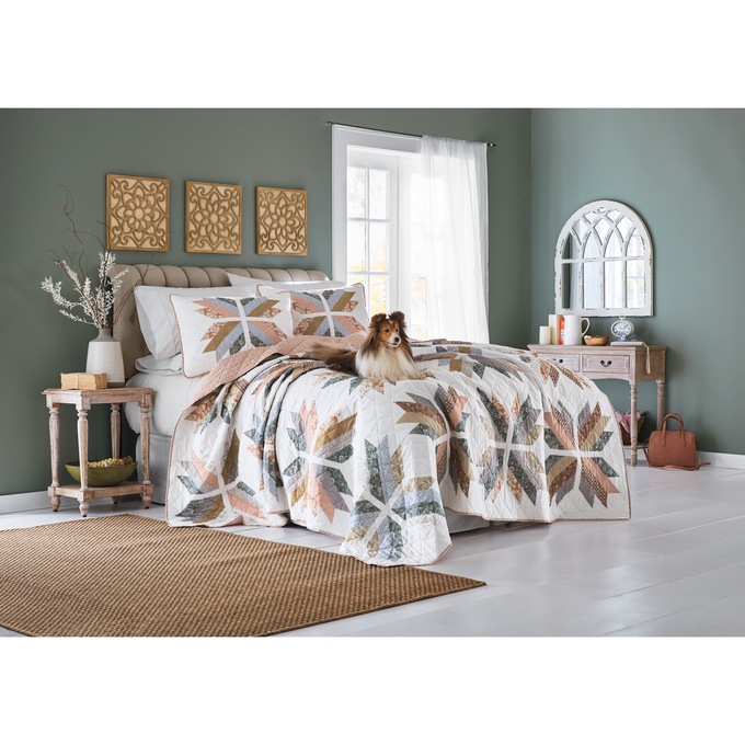 Effie Oversized Quilt, , large