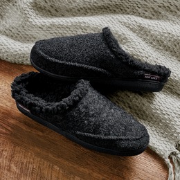 MUK LUKS&reg; Men&amp;&#35;39;s Wooly Scuff, , large