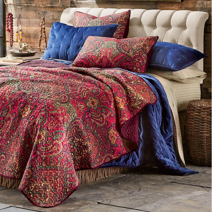 Crimson Oversized Quilt