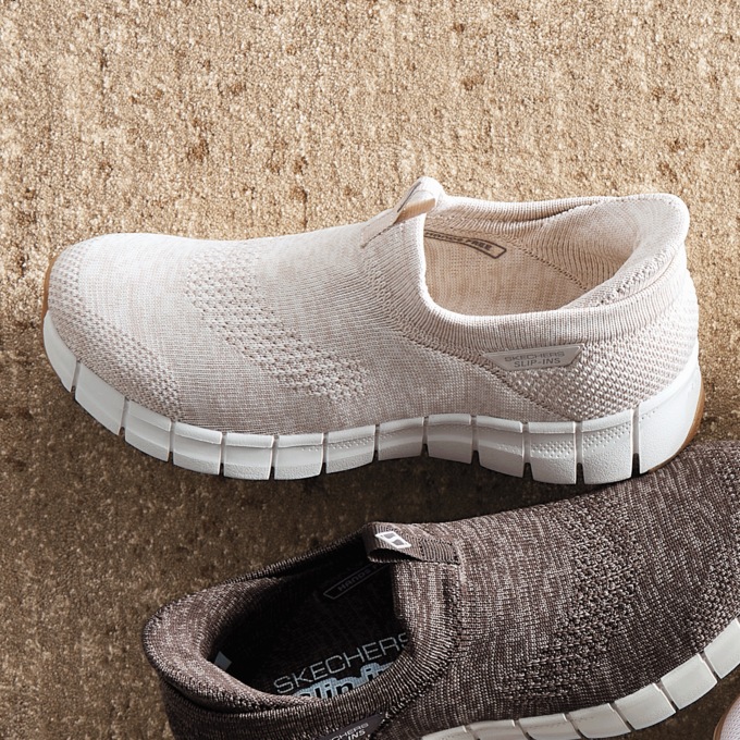 ◆SKECHERS◆ Women's Flex Step Slip-Ins SC0WFCEY052 Skechers Women's Slip-Ins Flex Step Slip-On | Country Door