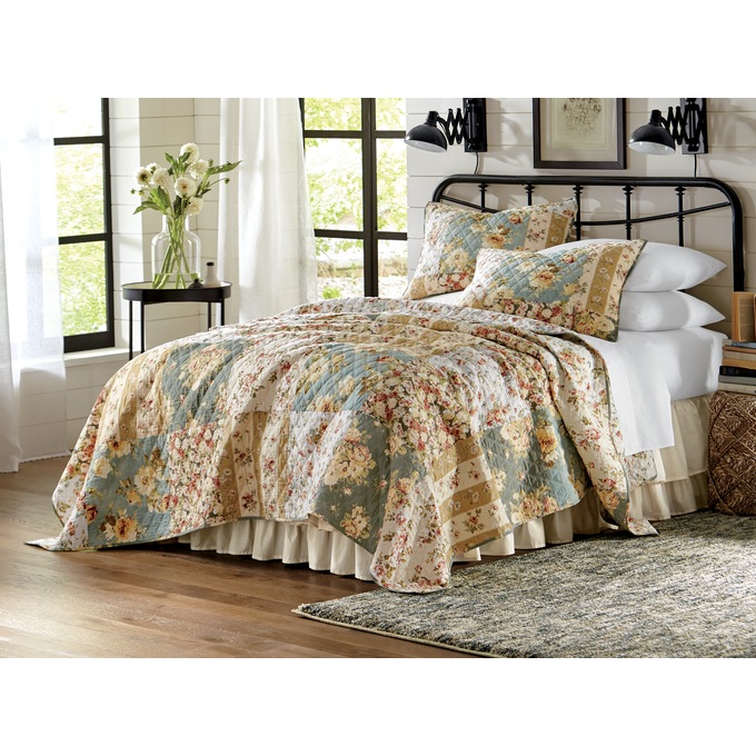 Josephine Oversized Quilt, , large