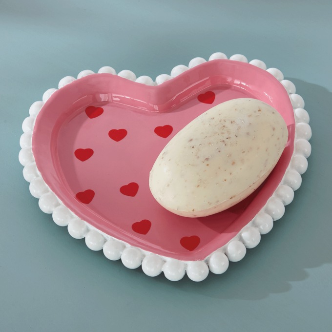 Scalloped Heart Soap Dish, , large