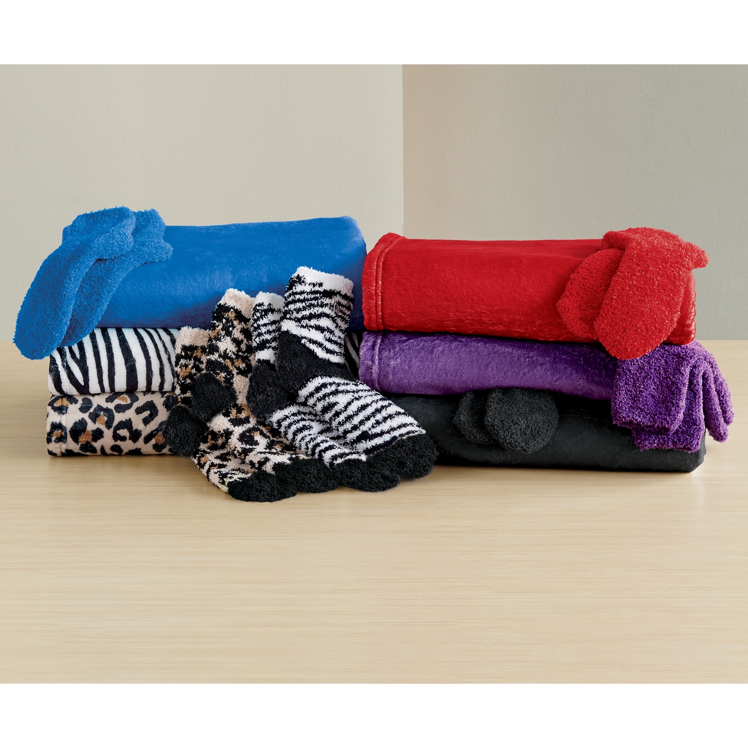 Snuggly throw shop