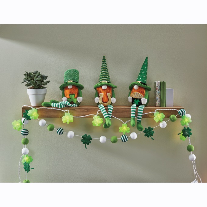 Farmhouse Shamrock Garland, , large