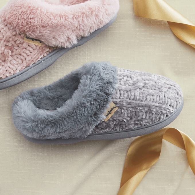 Dearfoams Claire Cable-Knit Chenille Clog, Sleet, large