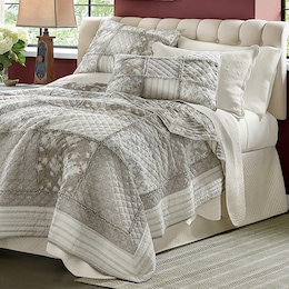 Cassidy Oversized Quilt, , large