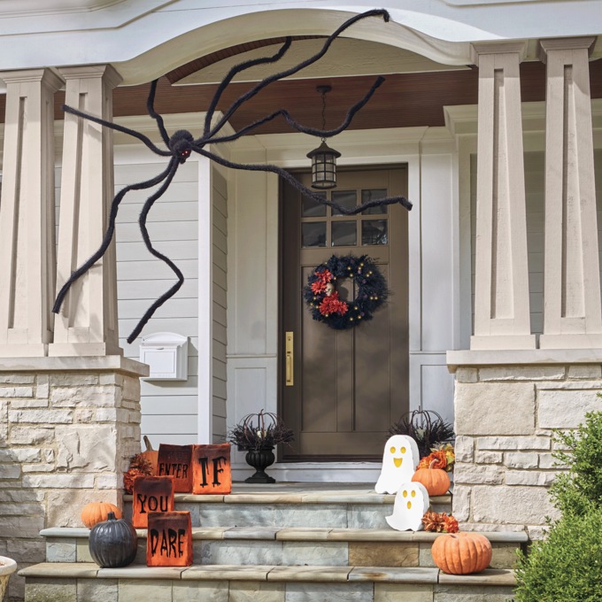 Lit Oversized Spider D&eacute;cor, Black, large