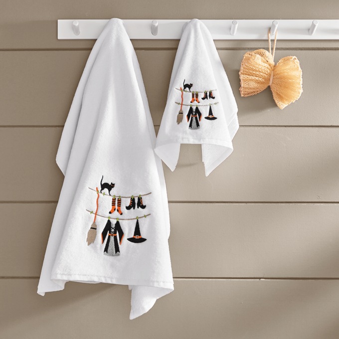Witch 2-Piece Halloween Bath Towel Set, , large