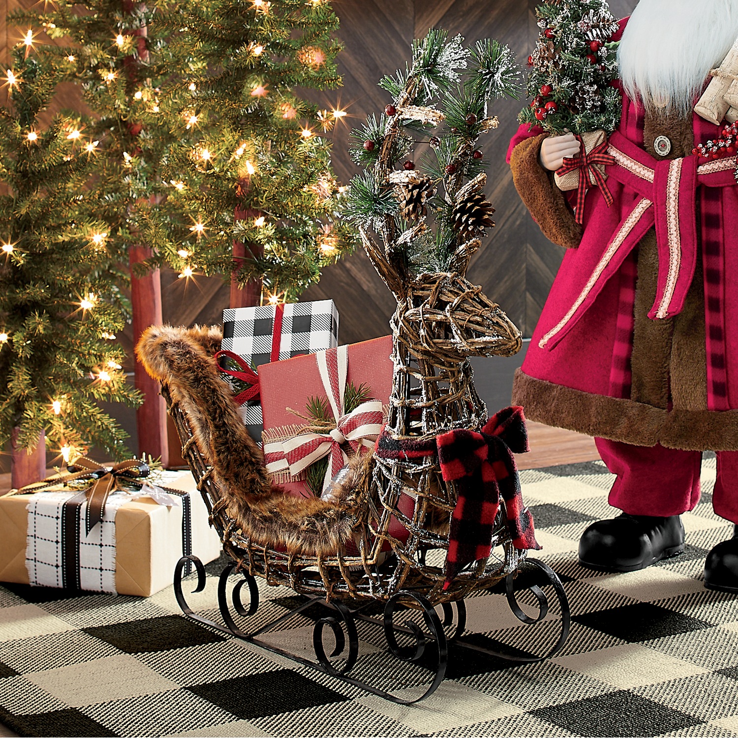 Rattan Reindeer Sleigh With Faux Fur Trim Country Door