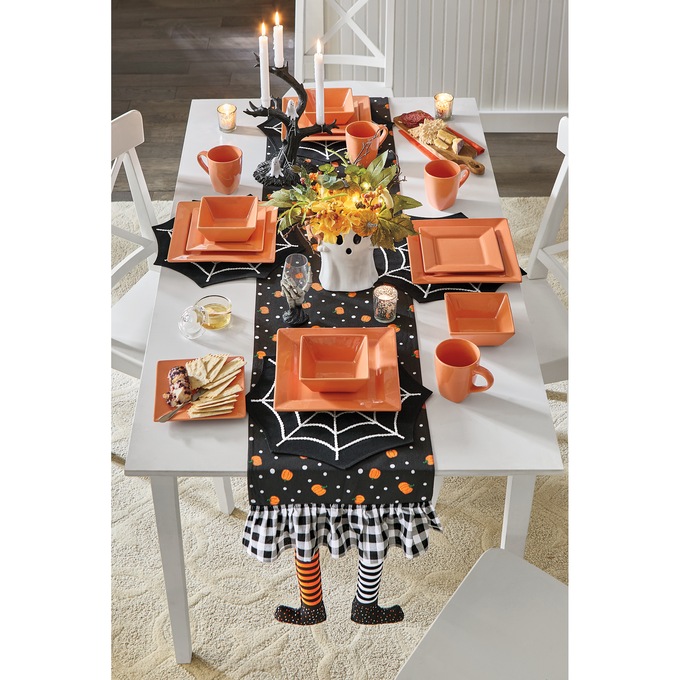 16-Piece Modern Square Dinnerware Set in Solid Colors, , large