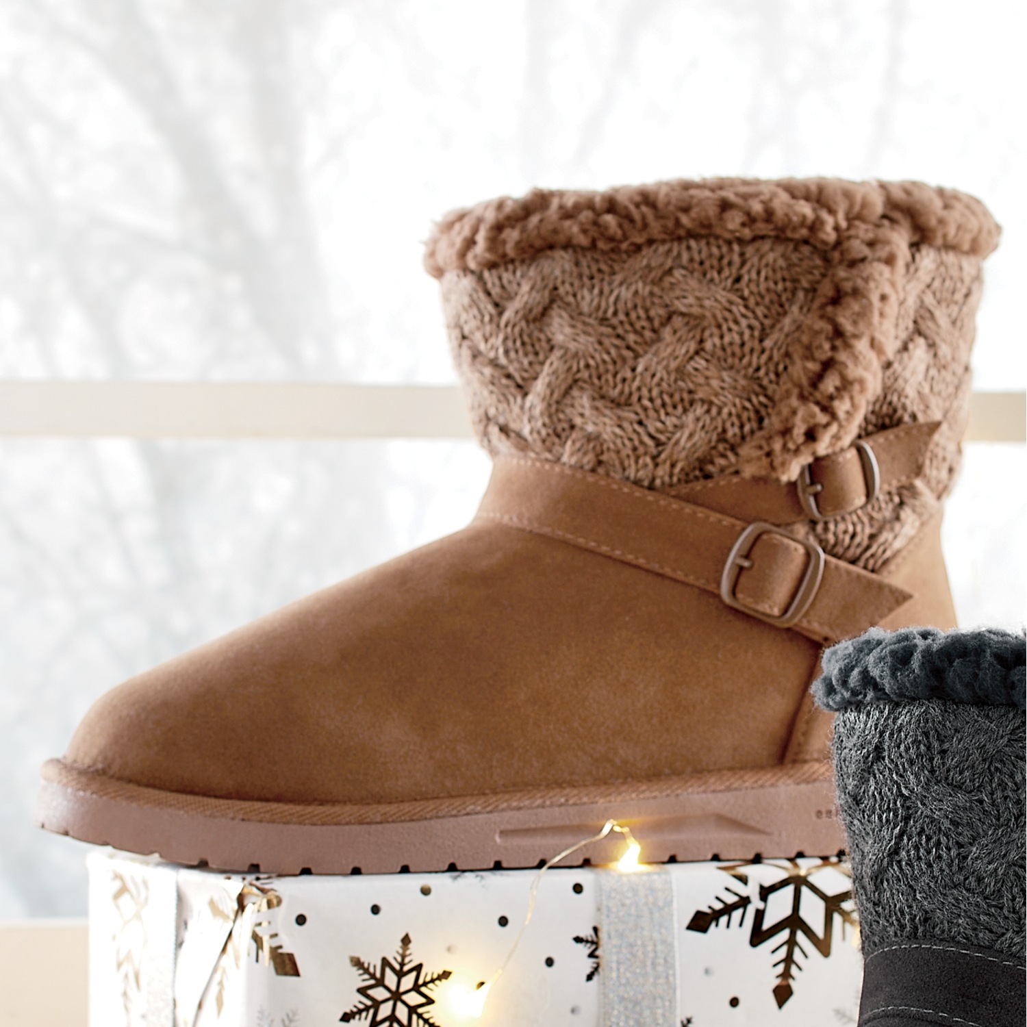 MUK LUKS Women s Alyx Boot Country Door