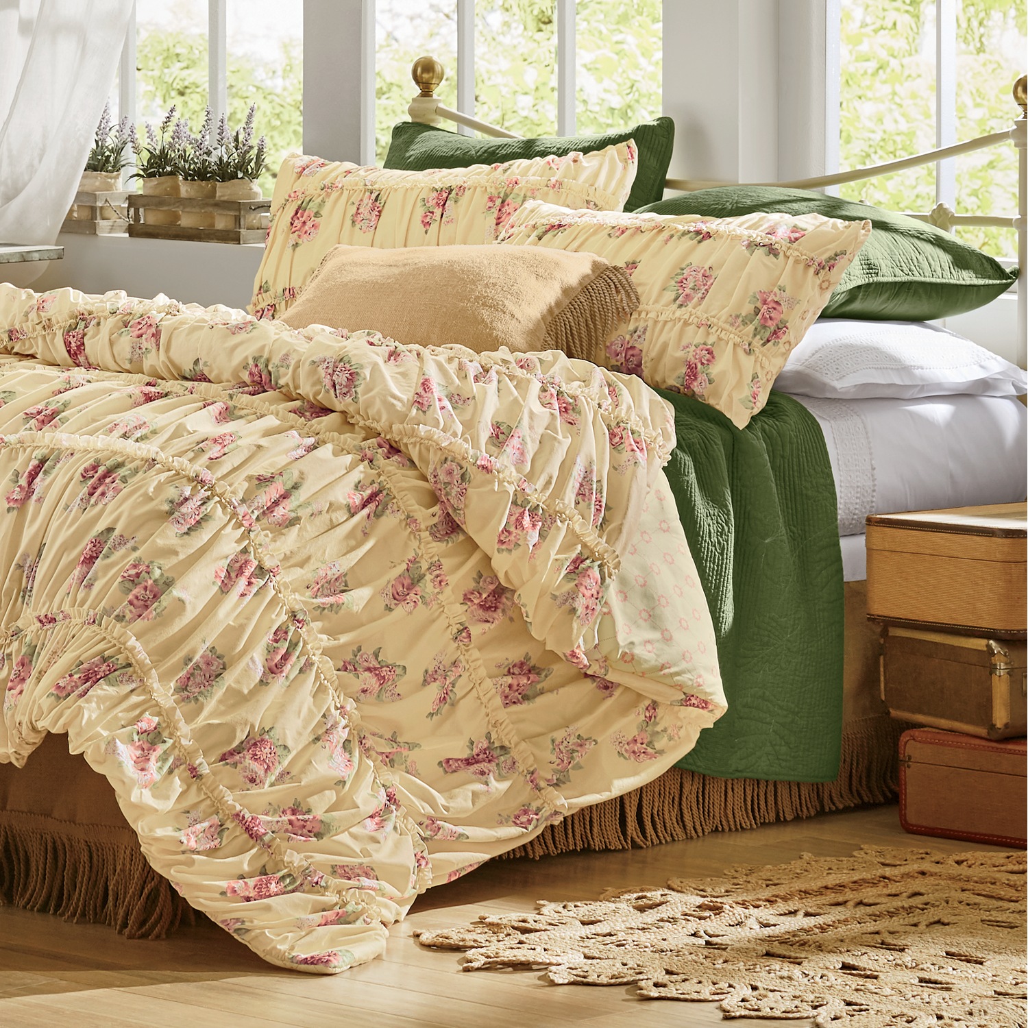 Carolina Ruffled Comforter And Sham Country Door