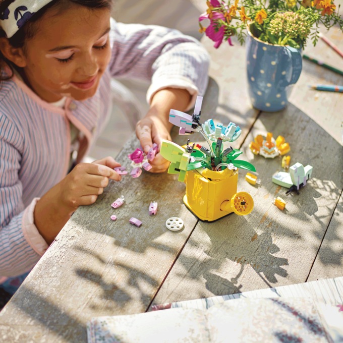 LEGO Creator Flowers In A Watering Can 3in1 Toy, , large