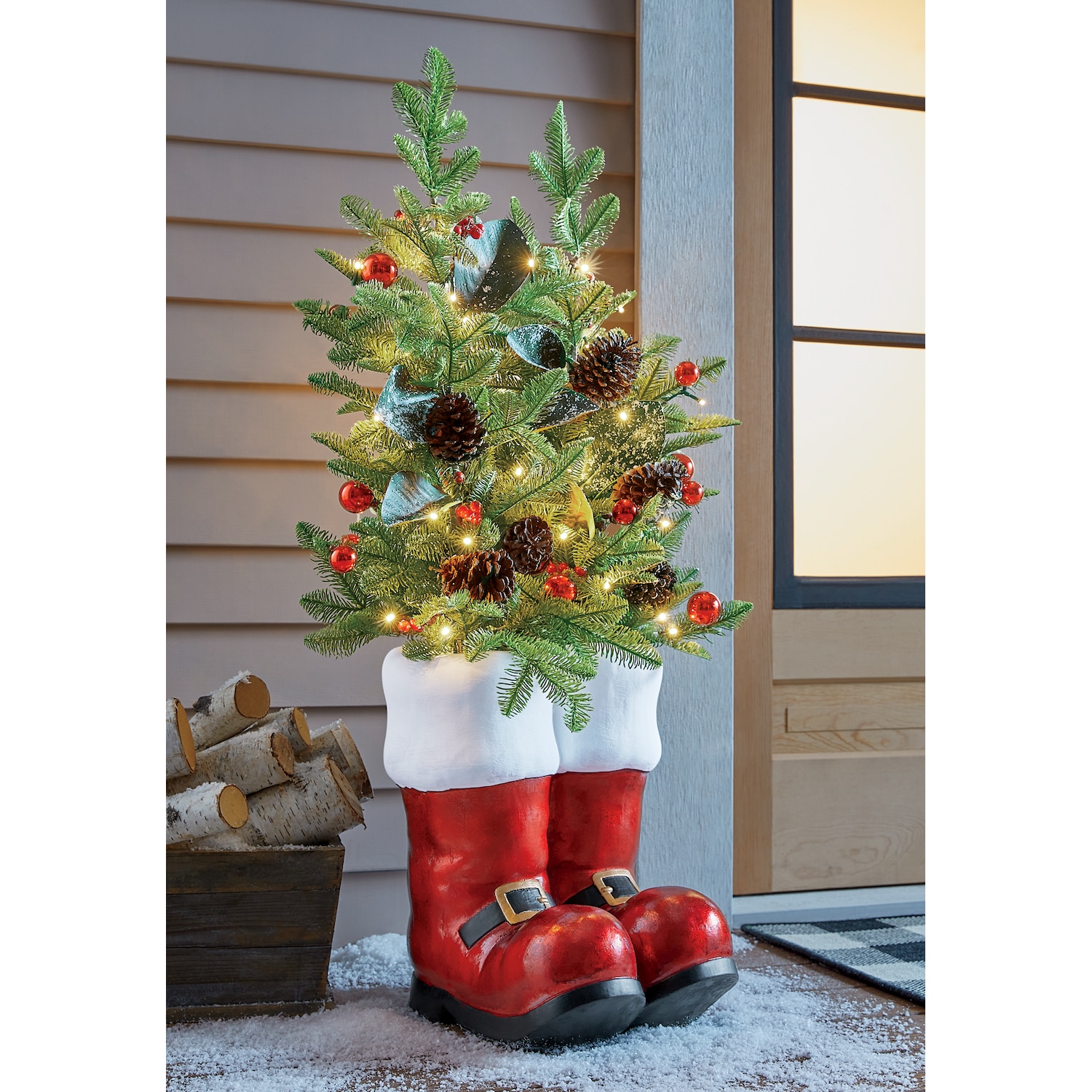 置物 boots tree Holiday Tree in Santa Boots | Country Door