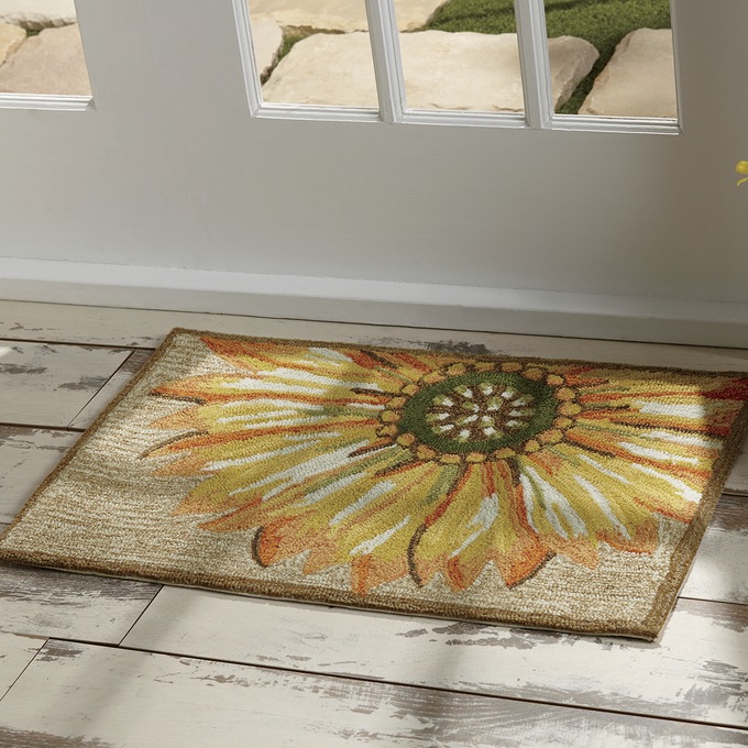 Sunflower Indoor/Outdoor Mat 1' 8" X 2' 6" Country Door