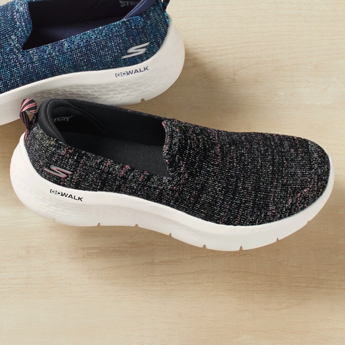 Skechers go top walk 4 wanita