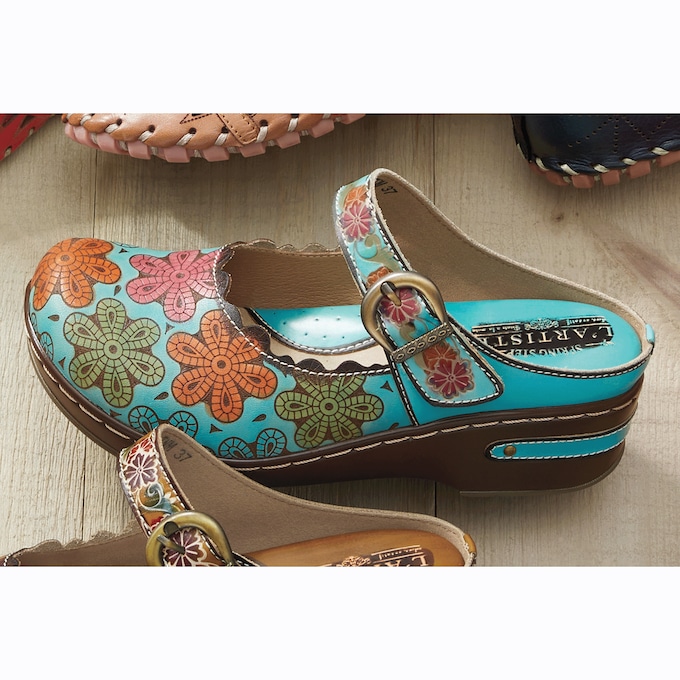 L'Artiste Women's Flochino Clog by Spring Step, , large