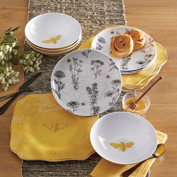 Bee dinnerware on sale