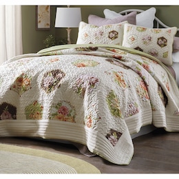Adaline Oversized Quilt, , large
