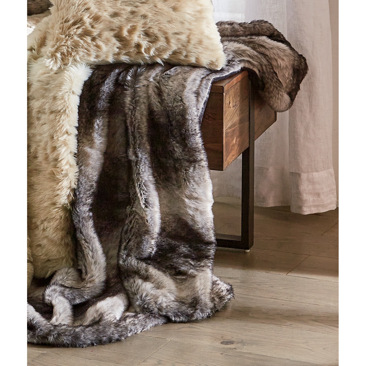 Grey faux fur on sale throw large