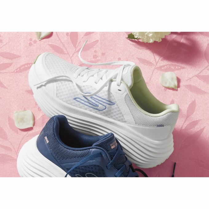 Skechers Women's Max Cushioning Endeavor Lace-Up, White Mint, large