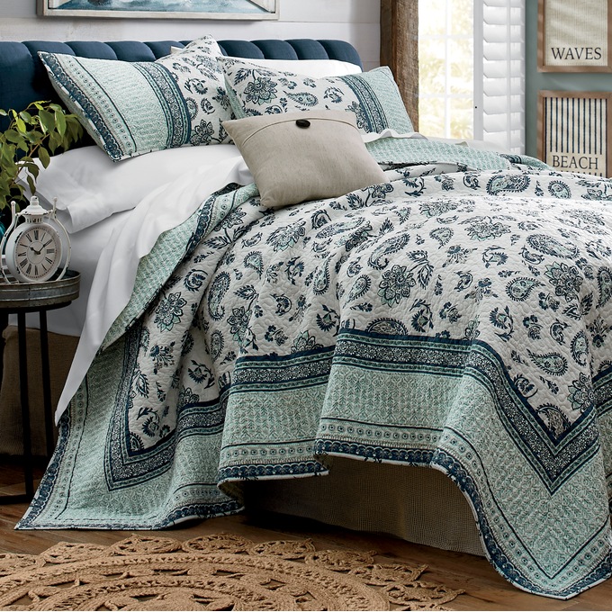 Oversized quilts deals