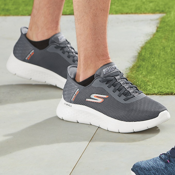 Skechers ultra flex bungee slip on top