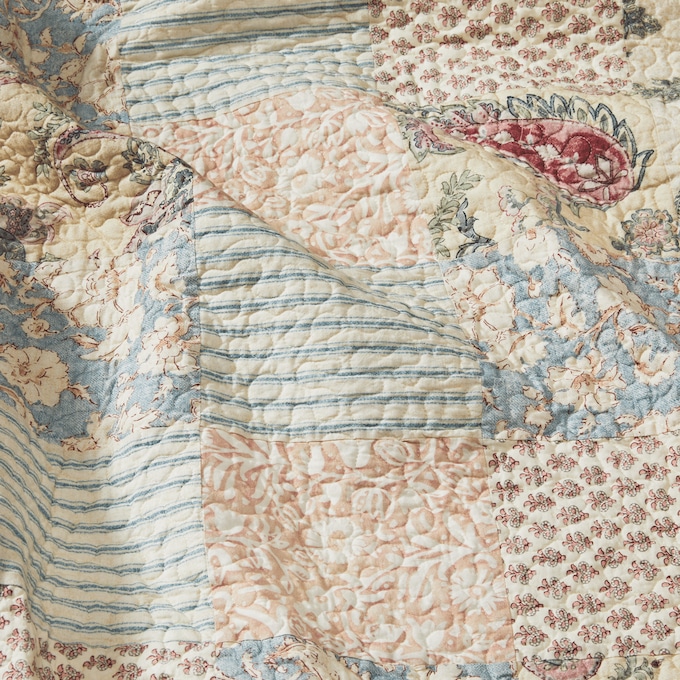 Abriana Oversized Quilt, Blue, large