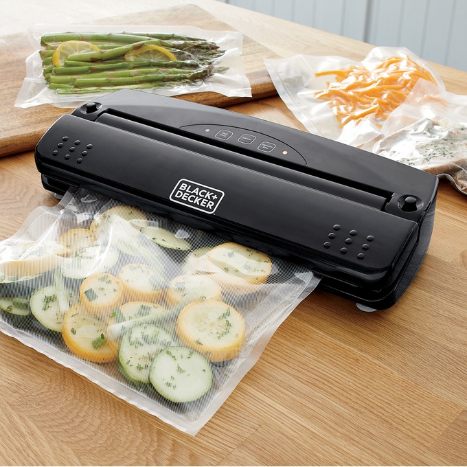 Black + Decker Vacuum Sealer Easylock System