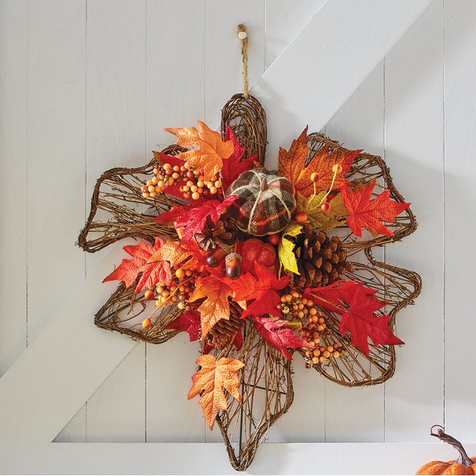 Leaf-Shaped Floral Wreath, , large