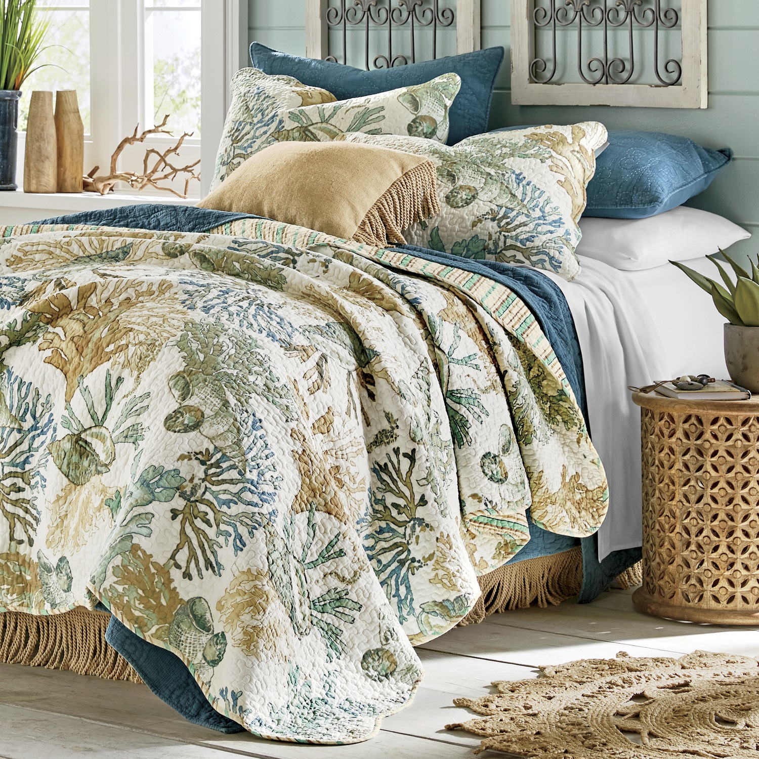 Laguna Oversized Quilt Country Door